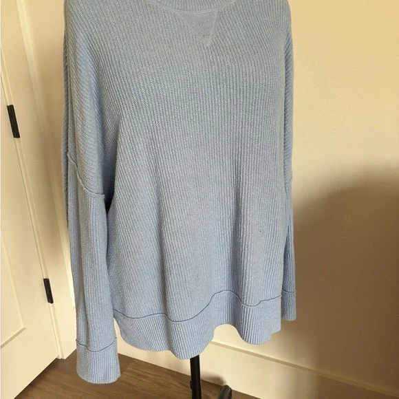 Aerie Women's Ribbed Crew Neck Sweaters  - 1 Blue and 1 Cream - Picture 2 of 6